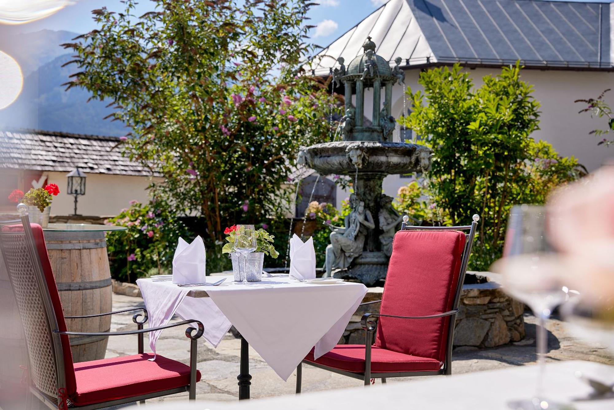 Hotel Schloss Mittersill Bagian luar foto
